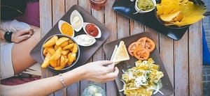 5 kinh nghiệm lập kế hoạch kinh doanh quán ăn vặt cho học sinh